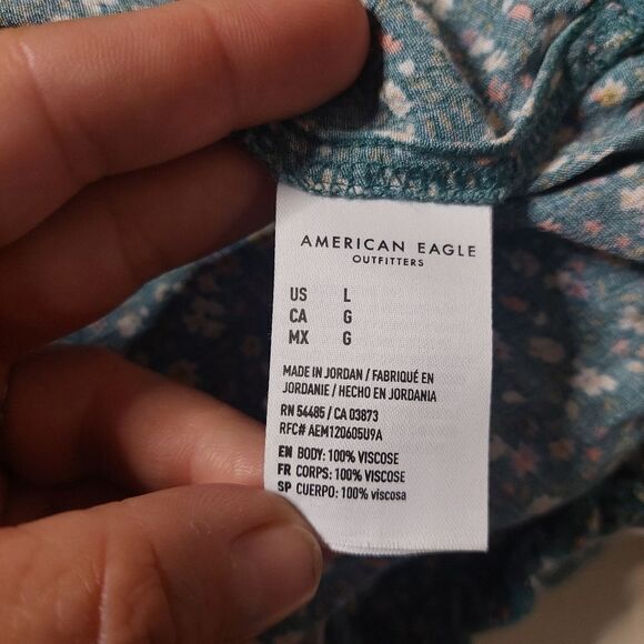 Woman's American Eagle Backless Tie-Back Floral Cropped Top sz Large - Picture 11 of 12